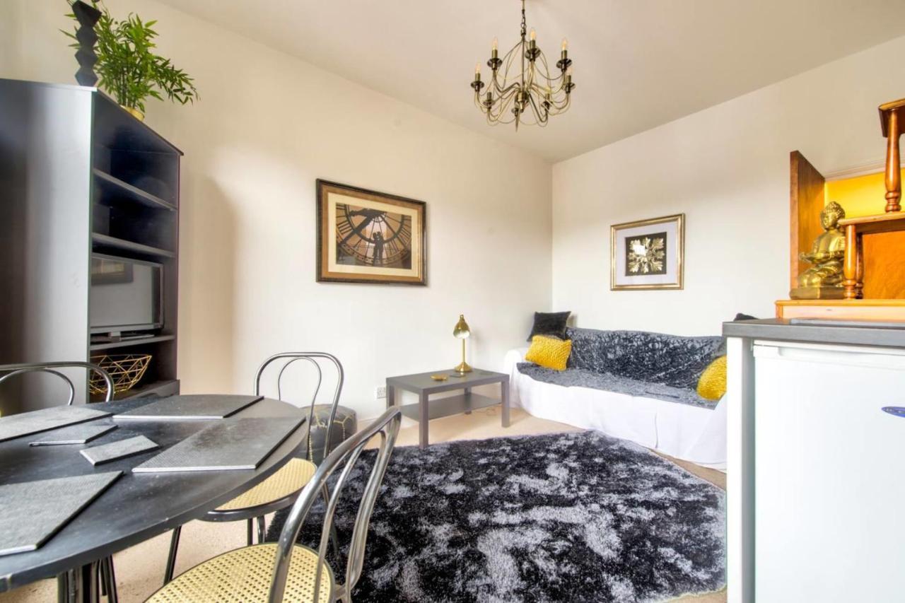 Guestready - Apartment In The Historic Grassmarket For 2 Guests Edynburg Zewnętrze zdjęcie